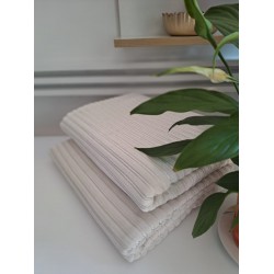 Çizgili Bukle Koltuk Örtüsü - Krem